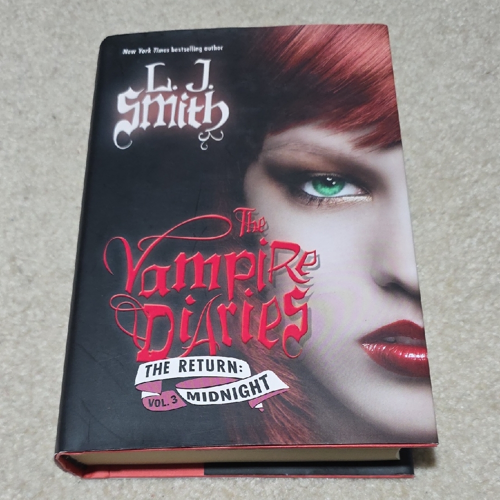 The Vampire Diaries: Midnight by L.J. Smith - Vol. 3